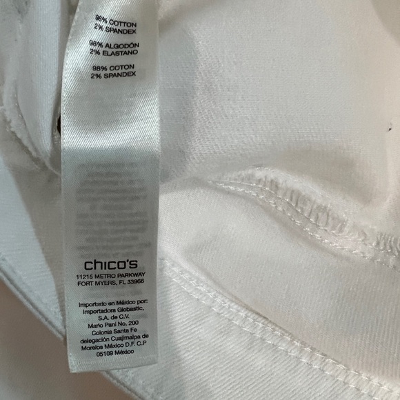 Chico’s Platinum Mid Rise Cropped White Jeans Chico’s Size 3 (US Size 16) - Picture 7 of 7